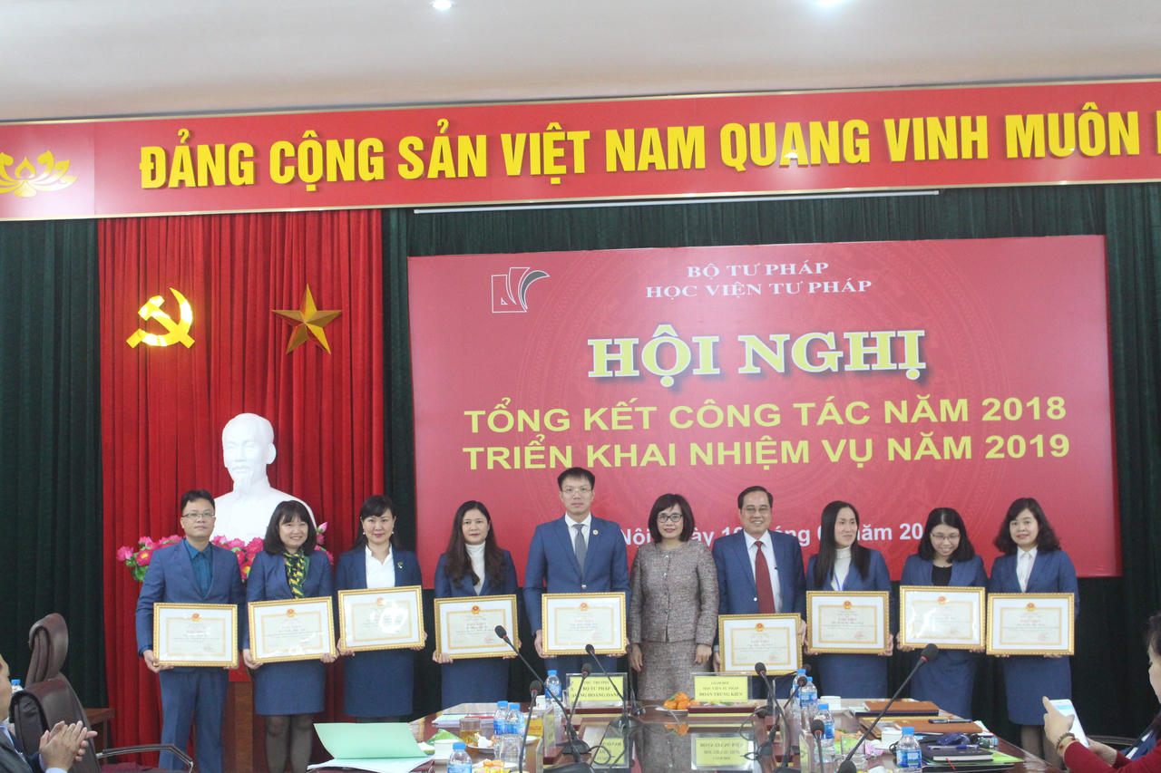 Tiếp tục nâng cao chất lượng đào tạo chức danh tư pháp