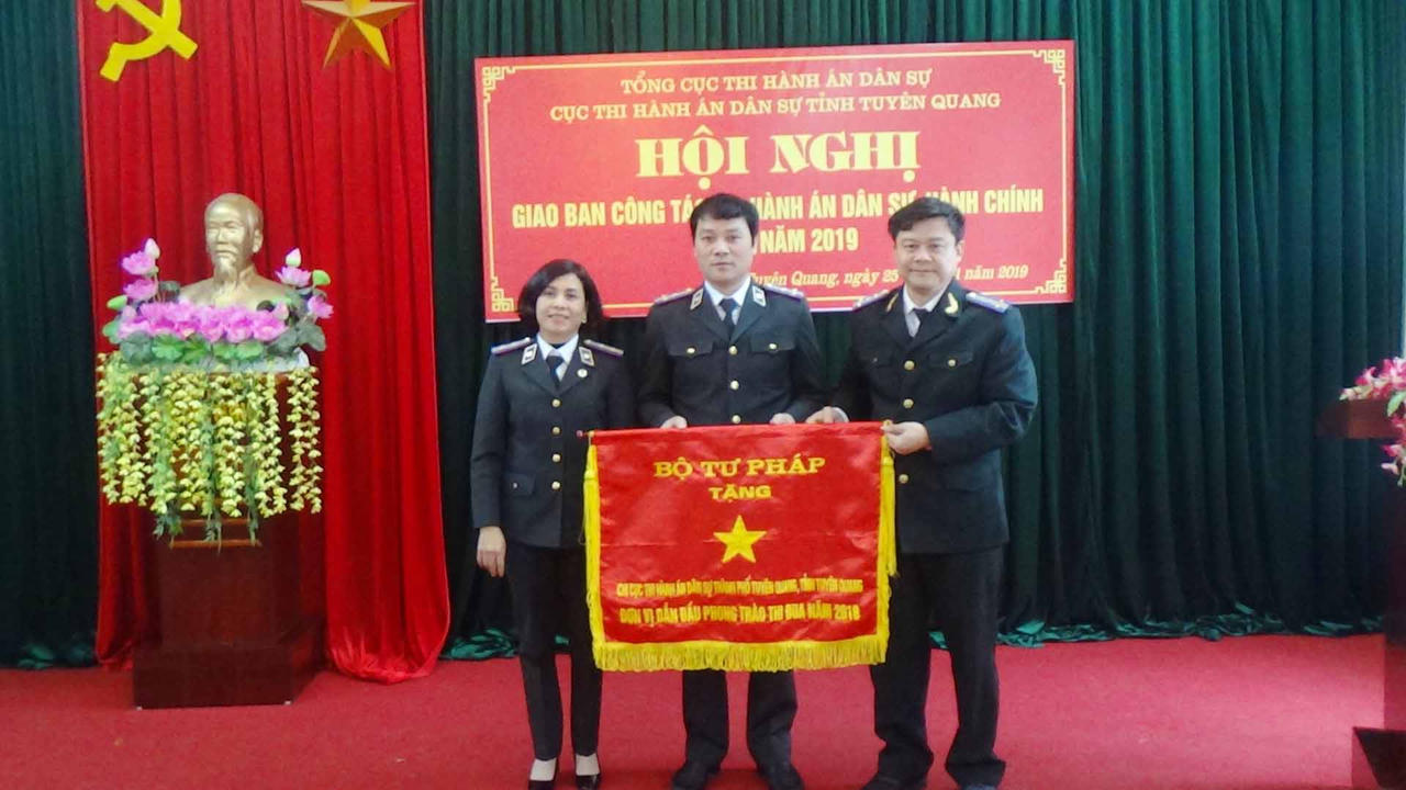 Cục Thi hành án dân sự Tuyên Quang giao ban công tác quý I