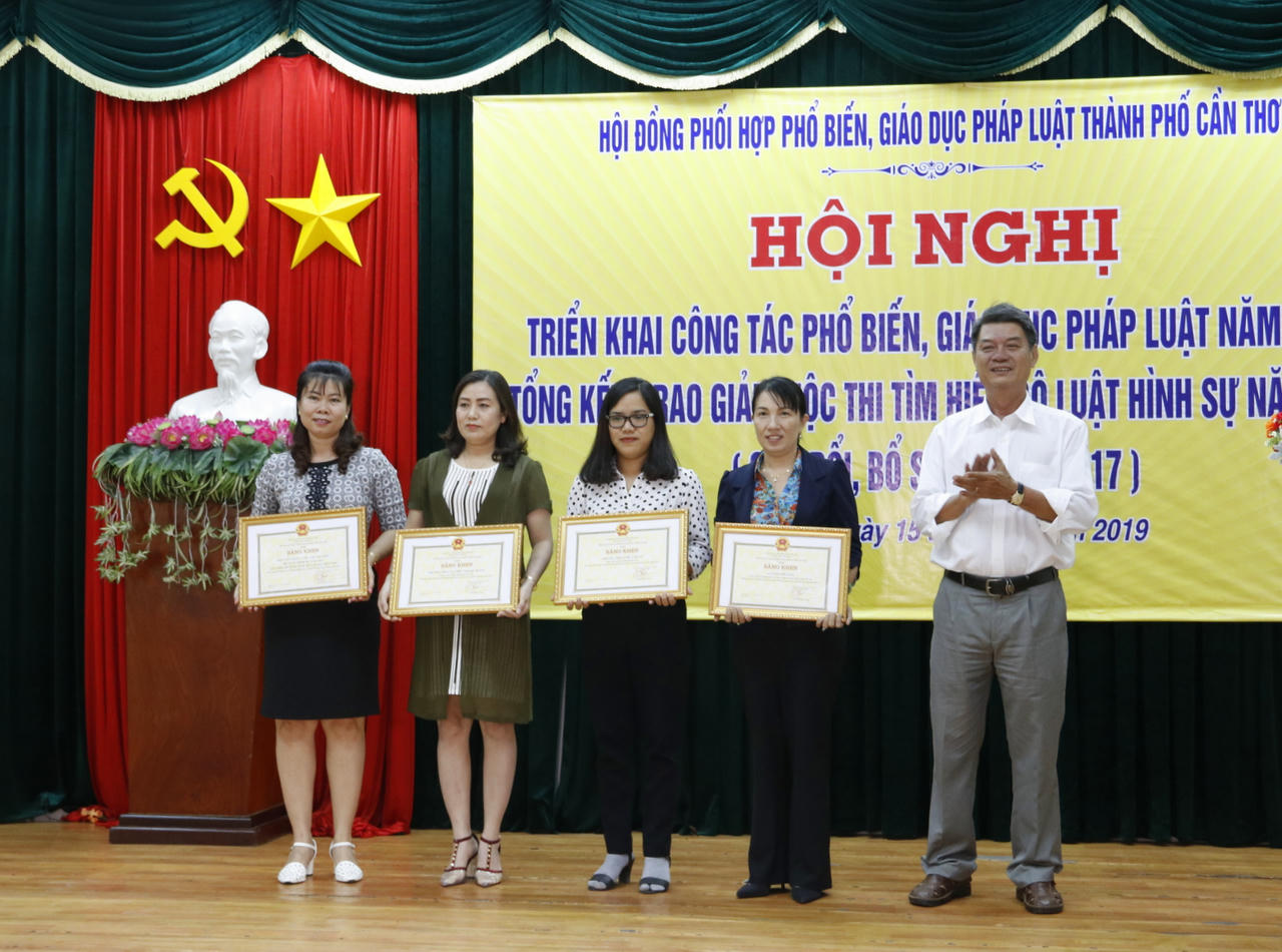 Cần Thơ đánh giá đúng chuyển biến xã hội để nâng cao hiệu quả tuyên truyền 