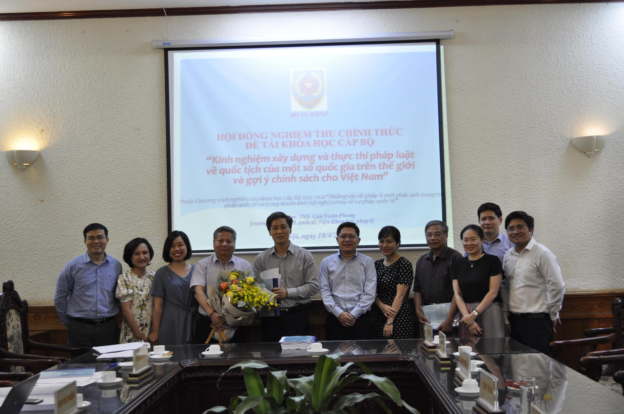 Nghiệm thu Đề tài khoa học cấp Bộ về quốc tịch