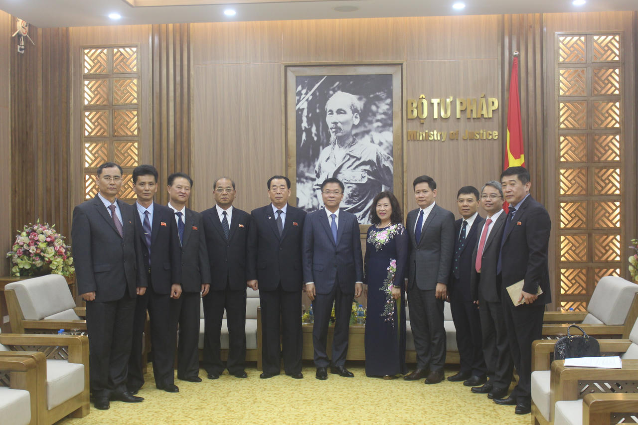 Bộ Tư pháp Việt Nam không ngừng củng cố, vun đắp các mối quan hệ ngoại giao tốt đẹp
