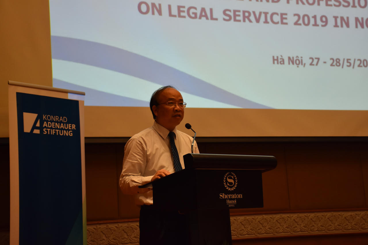 Vẫn còn tình trạng kiêm nhiệm công tác pháp chế