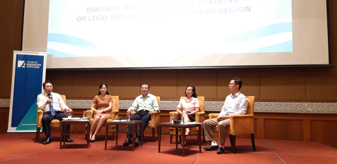 Vẫn còn tình trạng kiêm nhiệm công tác pháp chế