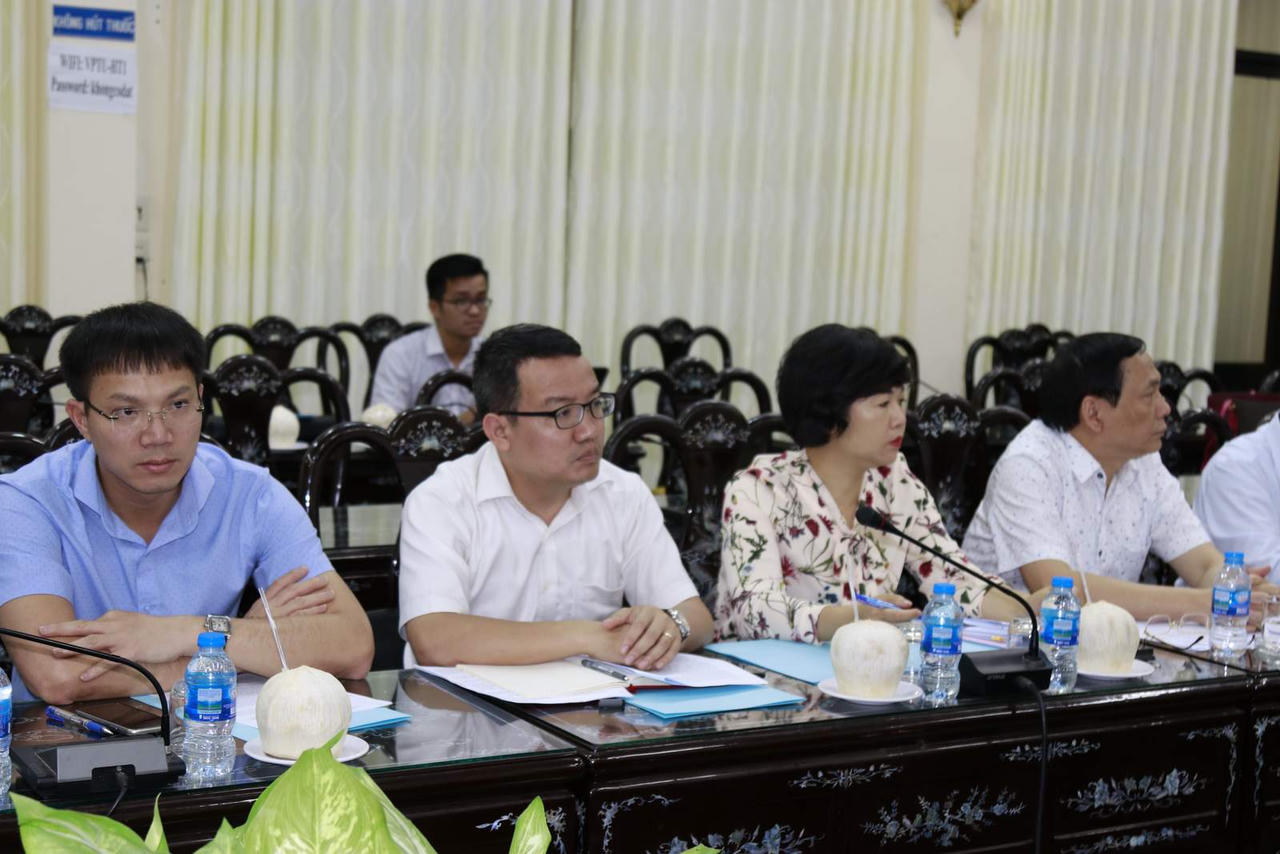 Bộ trưởng Lê Thành Long làm việc với tỉnh Bến Tre: Tăng cường quản lý, giám sát hoạt động các nghề tư pháp xã hội hóa