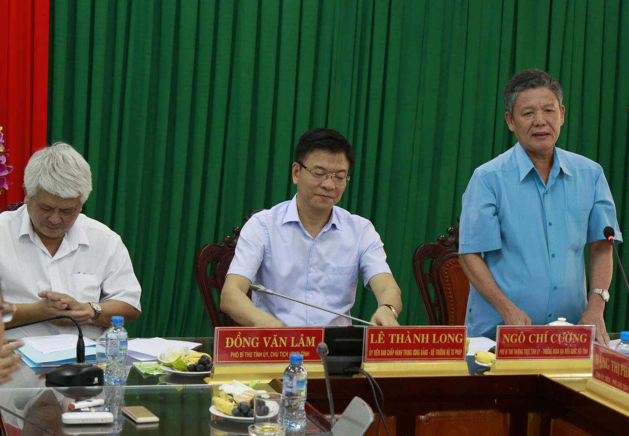 Bộ trưởng Lê Thành Long làm việc với tỉnh Trà Vinh: Đẩy mạnh giải quyết công tác quốc tịch, hộ tịch có yếu tố nước ngoài