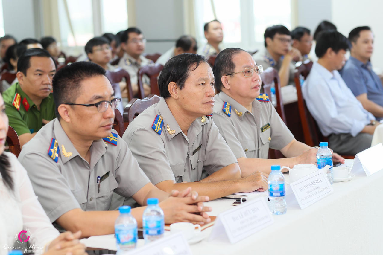 Trao quyết định bổ nhiệm Phó cục trưởng Cục Thi hành án dân sự TP HCM