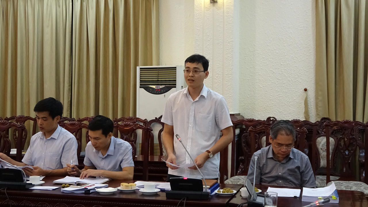 Phải có chính sách phát triển phương tiện giao thông công cộng