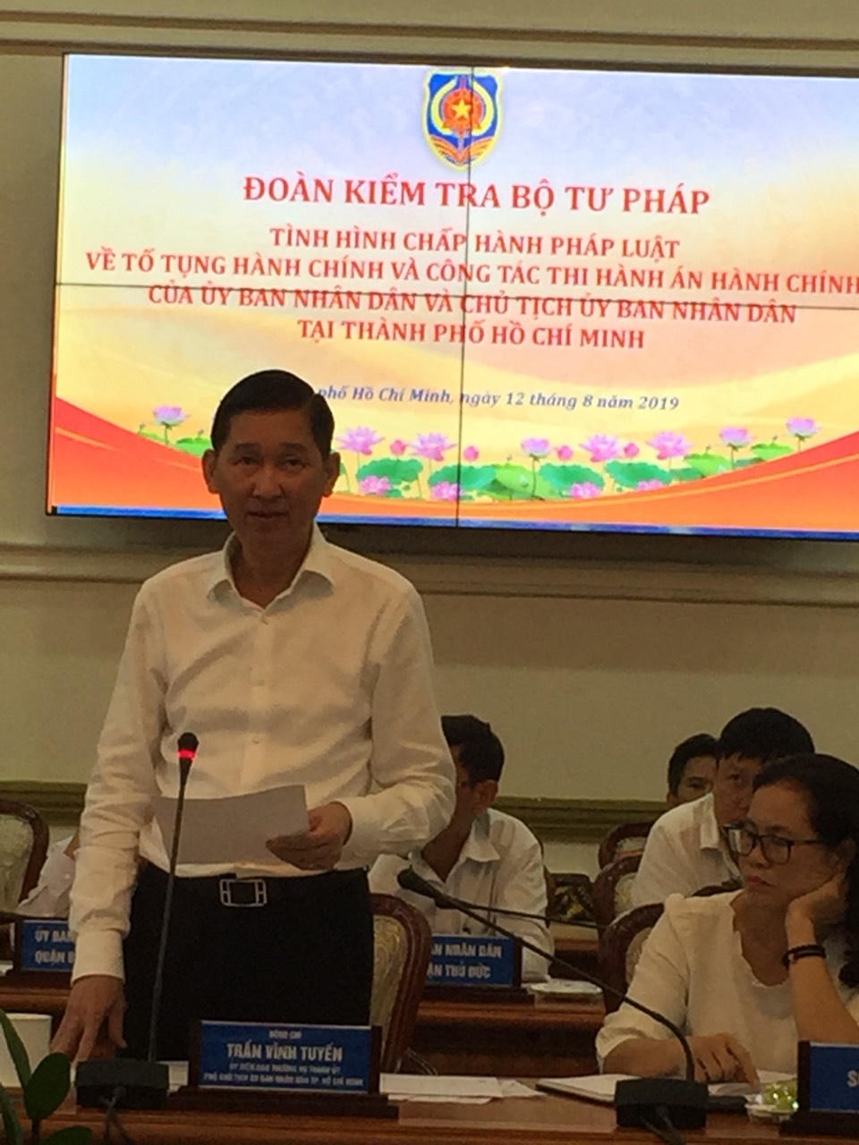 Thứ trưởng Đặng Hoàng Oanh kiểm tra công tác Thi hành án hành chính tại TP HCM