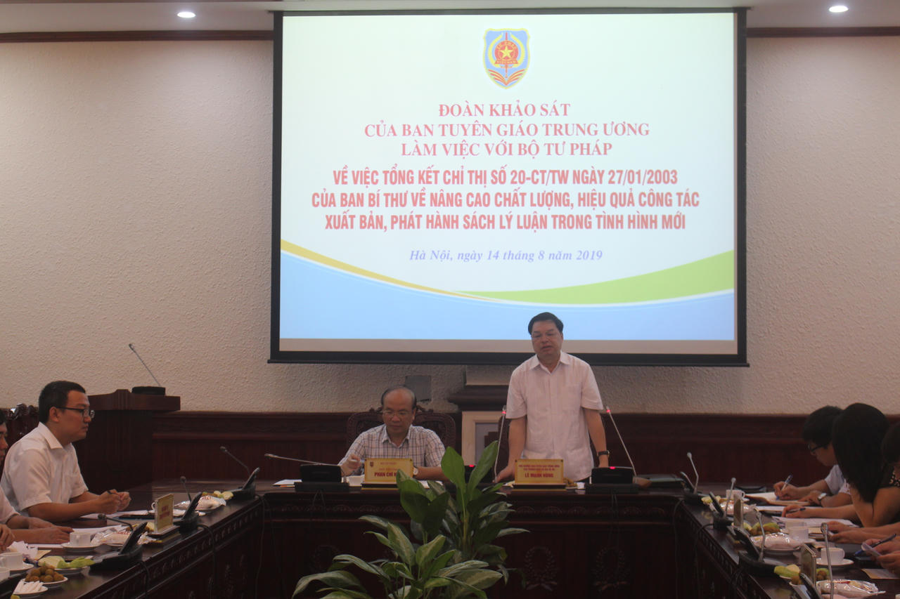 Nâng cao chất lượng, hiệu quả công tác xuất bản