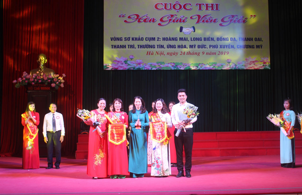 Hòa giải viên giỏi Hà Nội tưng bừng tranh tài