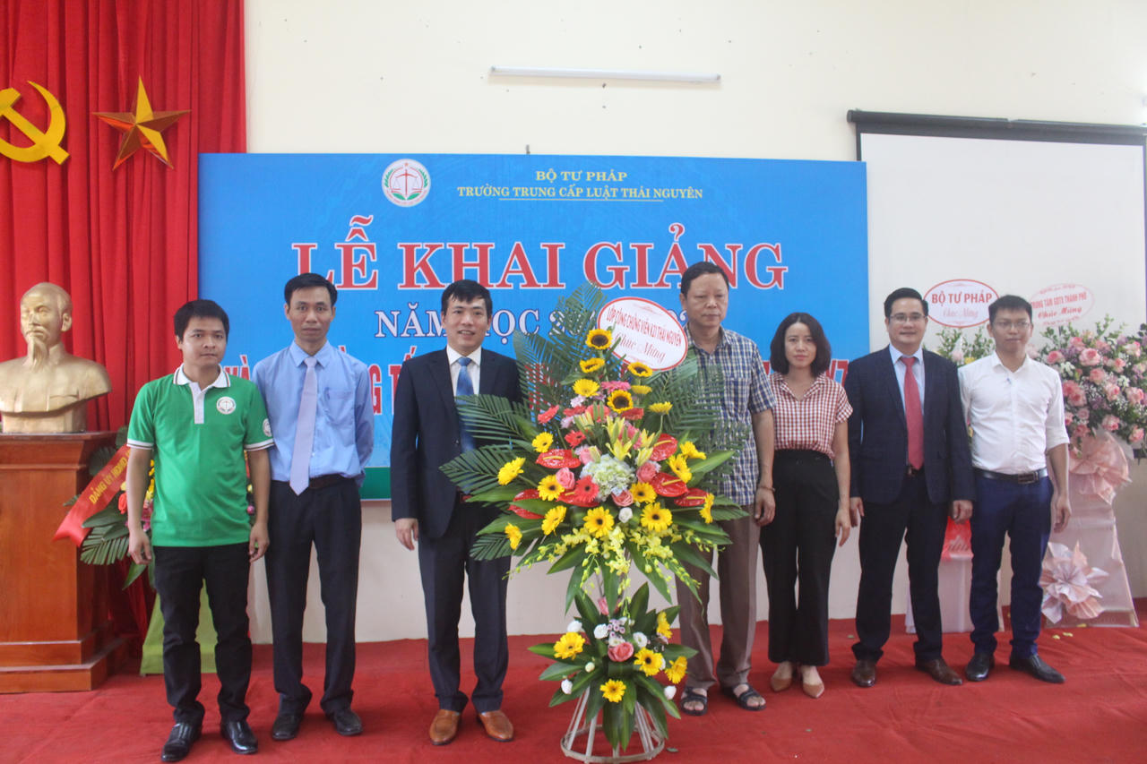 Trường Trung cấp luật Thái Nguyên khai giảng năm học 2019 – 2020 