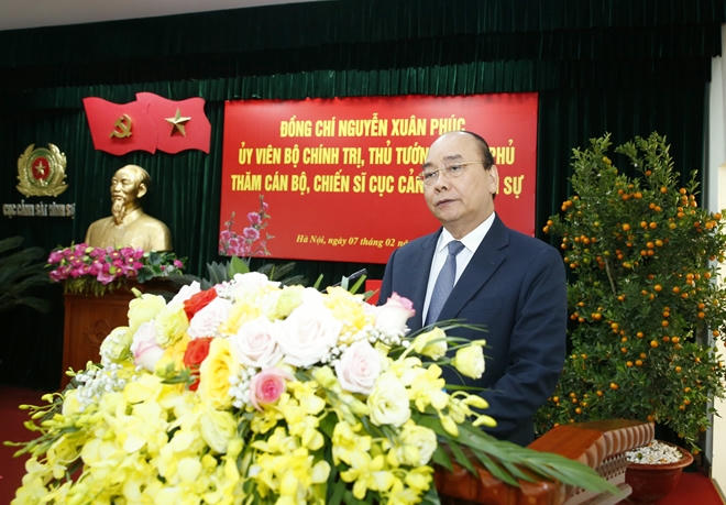 Thủ tướng Nguyễn Xuân Phúc thăm, chúc Tết cán bộ, chiến sĩ Cục Cảnh sát hình sự