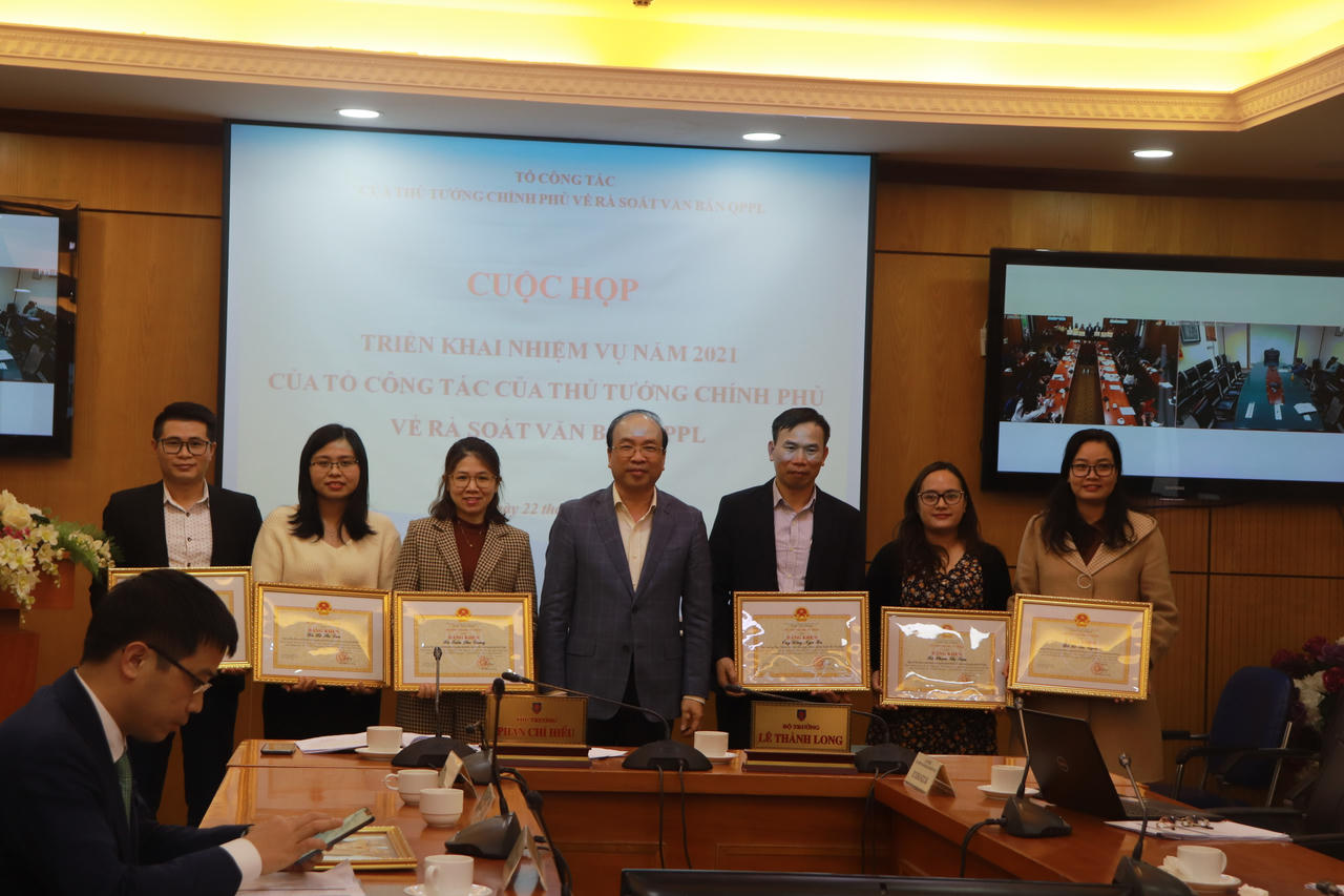 Tăng cường phối hợp trong công tác rà soát văn bản quy phạm pháp luật