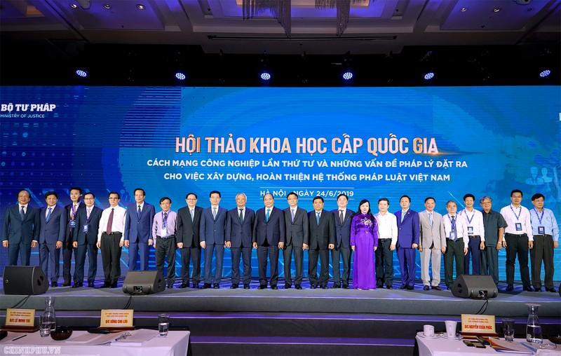TS. Nguyễn Văn Cương, Viện trưởng Viện Khoa học pháp lý: Các nhà khoa học vẫn “nợ” xã hội rất nhiều…