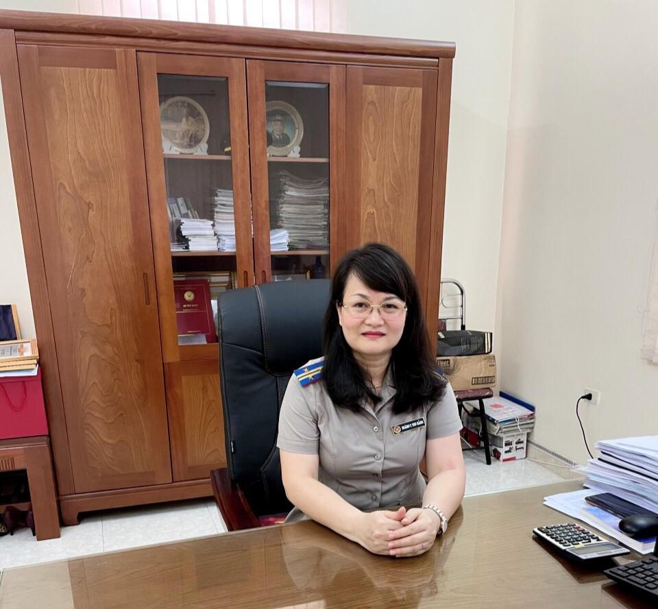 Nữ Chi cục trưởng Thi hành án dân sự chưa bao giờ vơi bớt niềm say mê với nghề