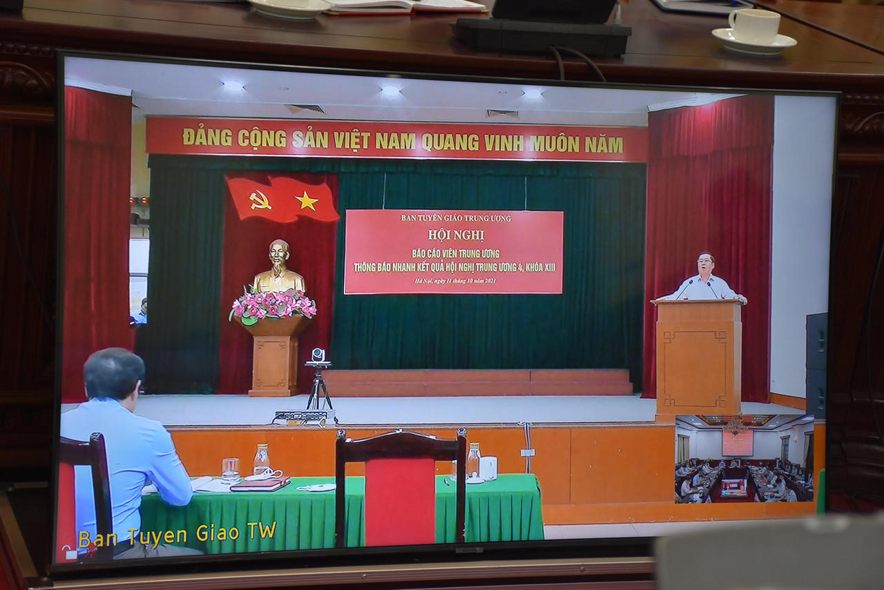 Hội nghị Báo cáo viên Trung ương thông báo nhanh kết quả Hội nghị Trung ương 4 khóa XIII