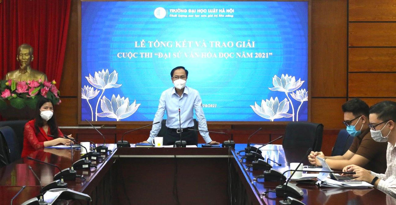 Trường Đại học Luật Hà Nội trao giải Cuộc thi “Đại sứ văn hóa đọc năm 2021”