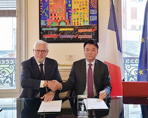 Bộ trưởng Lê Thành Long tham gia Đoàn công tác của Thủ tướng Chính phủ dự Hội nghị COP26