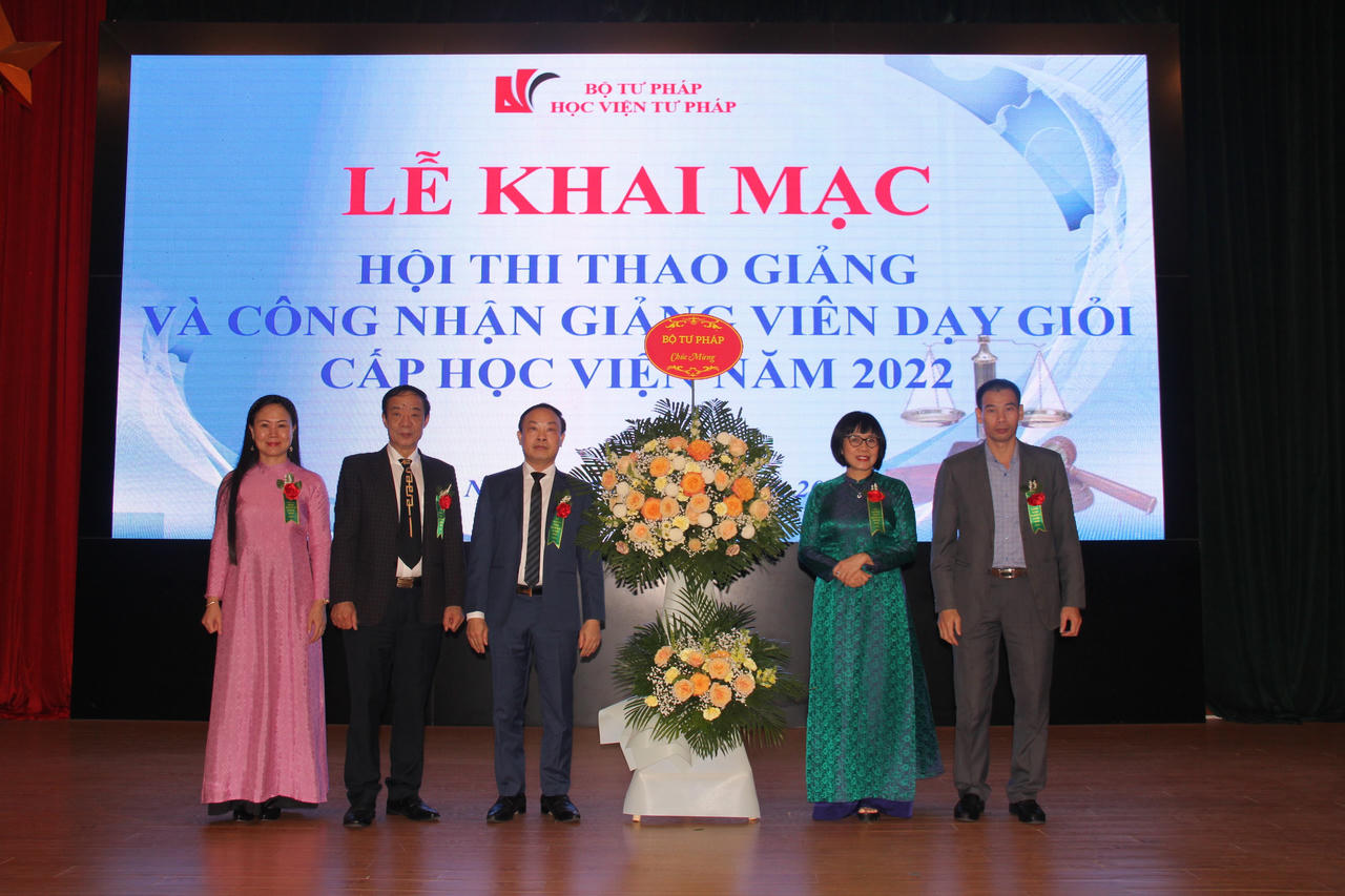 Học viện Tư pháp: Khai mạc Hội thi thao giảng và công nhận giảng viên dạy giỏi