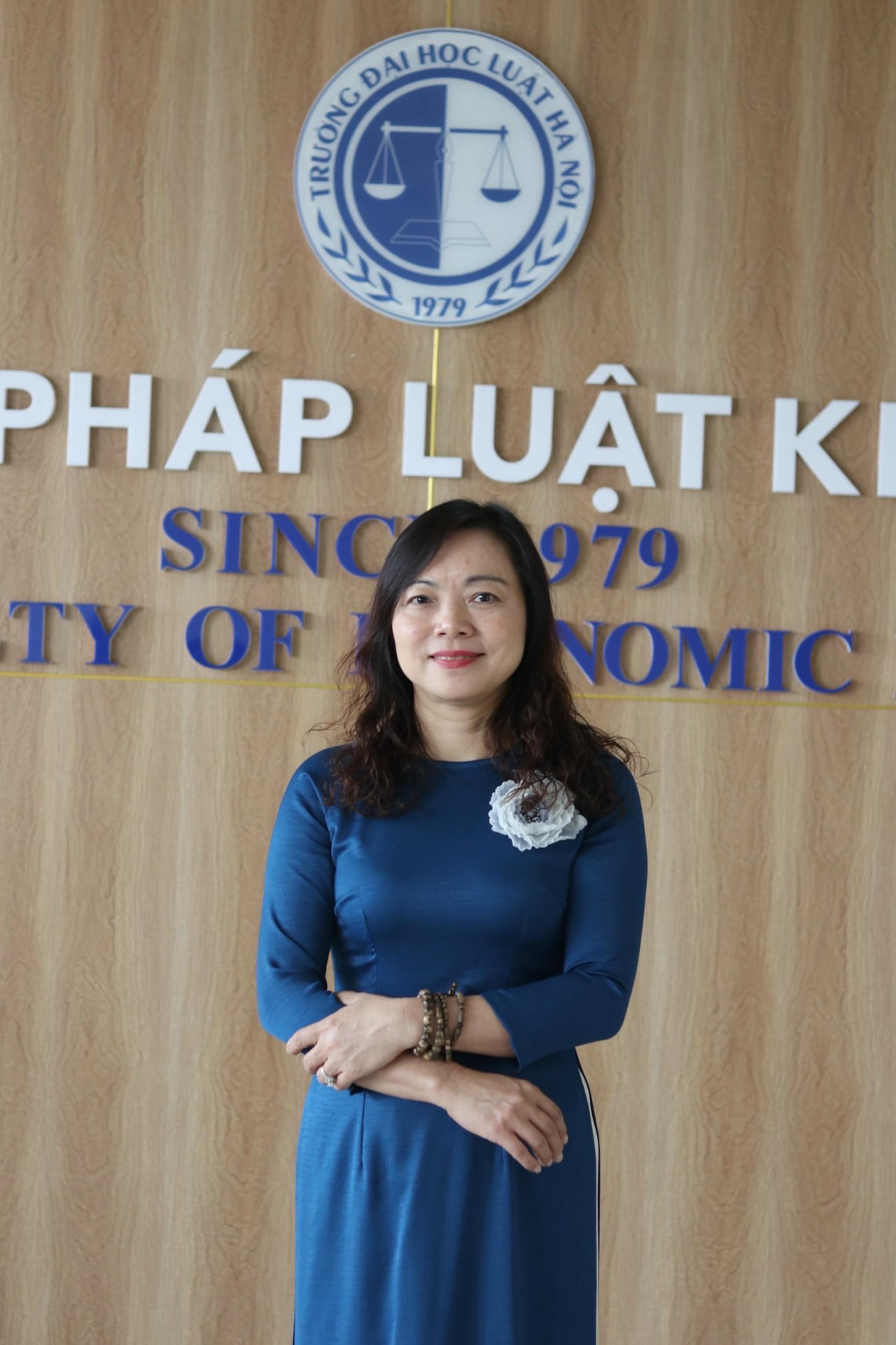 Trường Đại học Luật Hà Nội luôn trong trái tim chúng tôi!