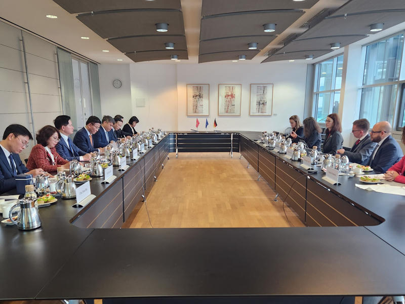 Củng cố quan hệ hợp tác pháp luật và tư pháp với Cộng hòa Liên bang Đức