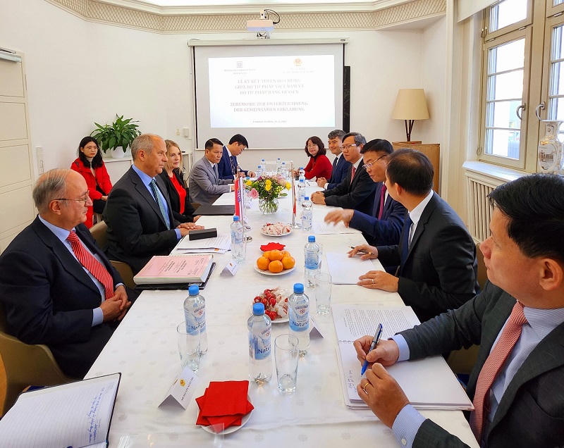 Một chặng đường mới trong quan hệ hợp tác tư pháp và pháp luật giữa Việt Nam và CHLB Đức