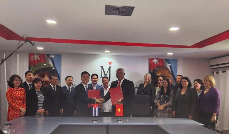 Thắt chặt quan hệ hợp tác hữu nghị đặc biệt Việt Nam - Cuba