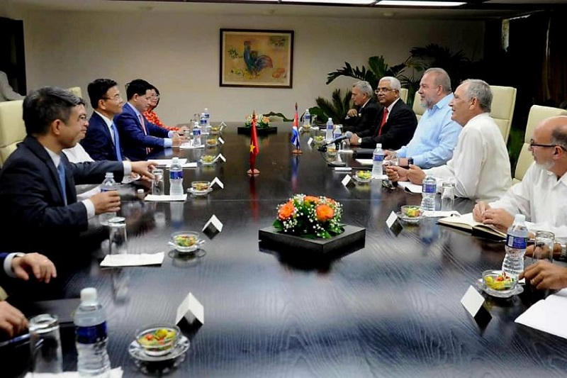 Thắt chặt quan hệ hợp tác hữu nghị đặc biệt Việt Nam - Cuba