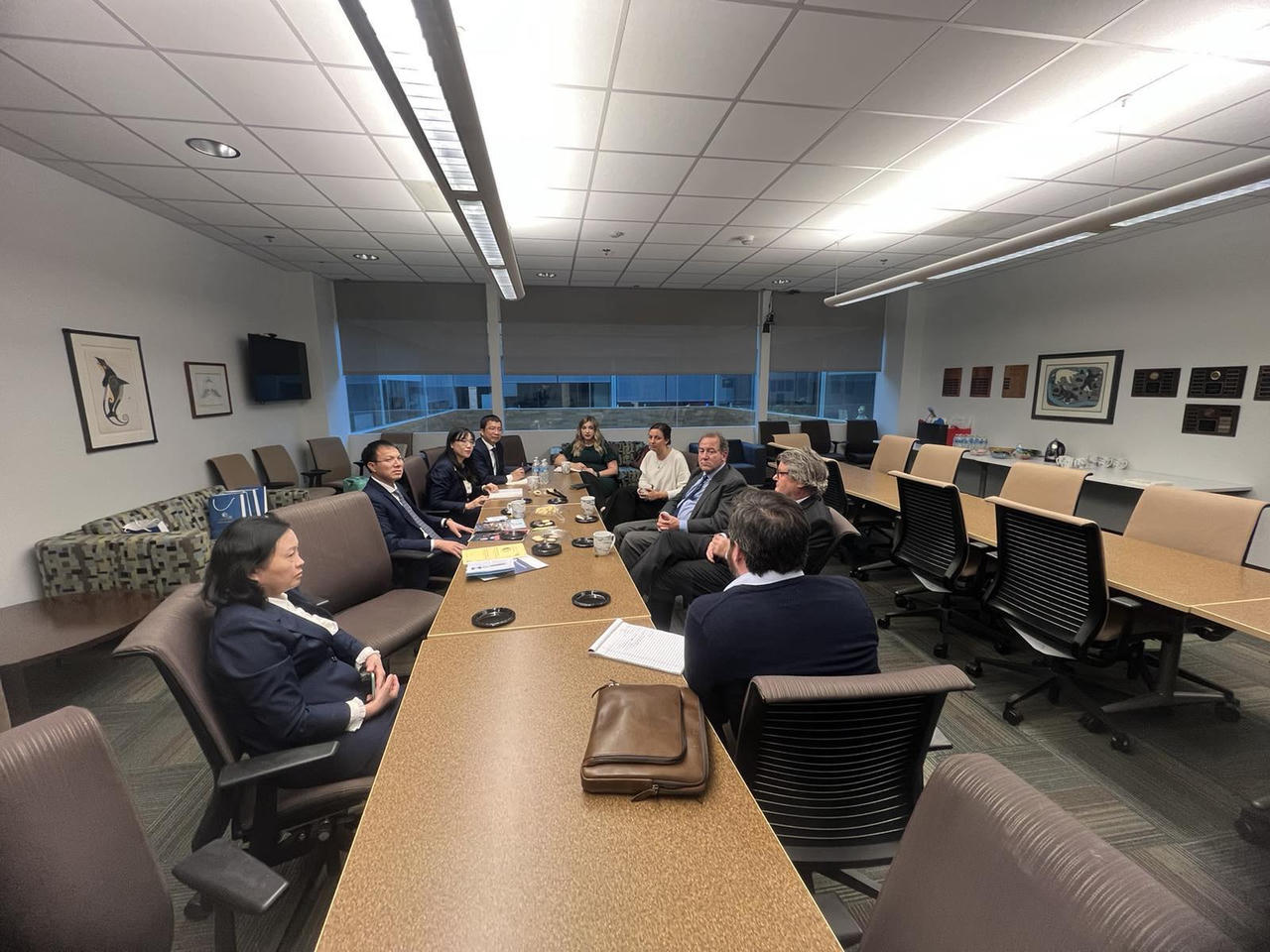 Tăng cường quan hệ đối tác và đẩy mạnh chương trình liên kết đào tạo song bằng cử nhân luật giữa Trường Đại học Luật Hà Nội và Đại học Arizona, Hoa Kỳ