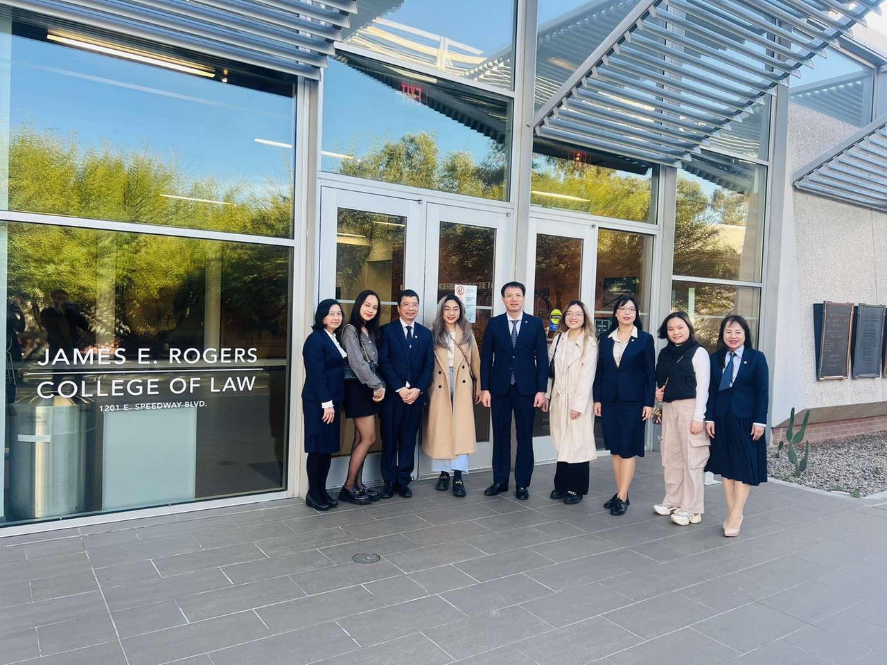 Tăng cường quan hệ đối tác và đẩy mạnh chương trình liên kết đào tạo song bằng cử nhân luật giữa Trường Đại học Luật Hà Nội và Đại học Arizona, Hoa Kỳ