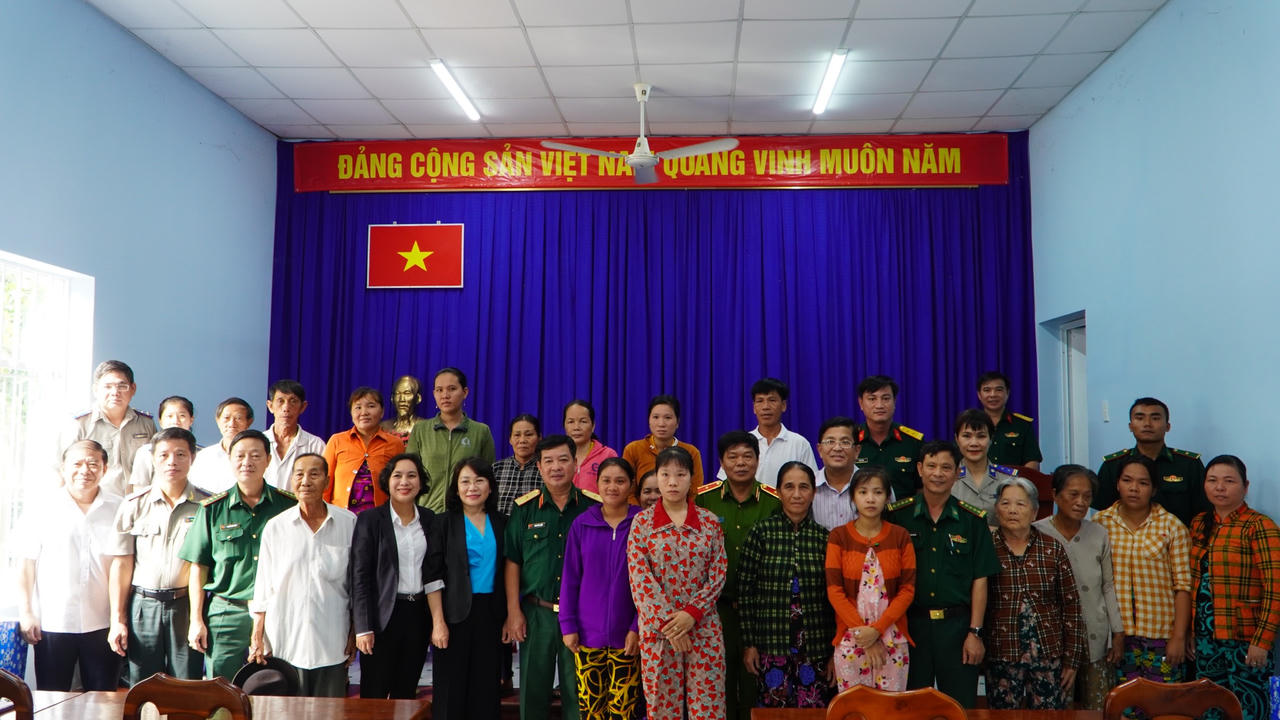 TP.HCM: Khối thi đua VIII tổng kết công tác thi đua - khen thưởng năm 2022