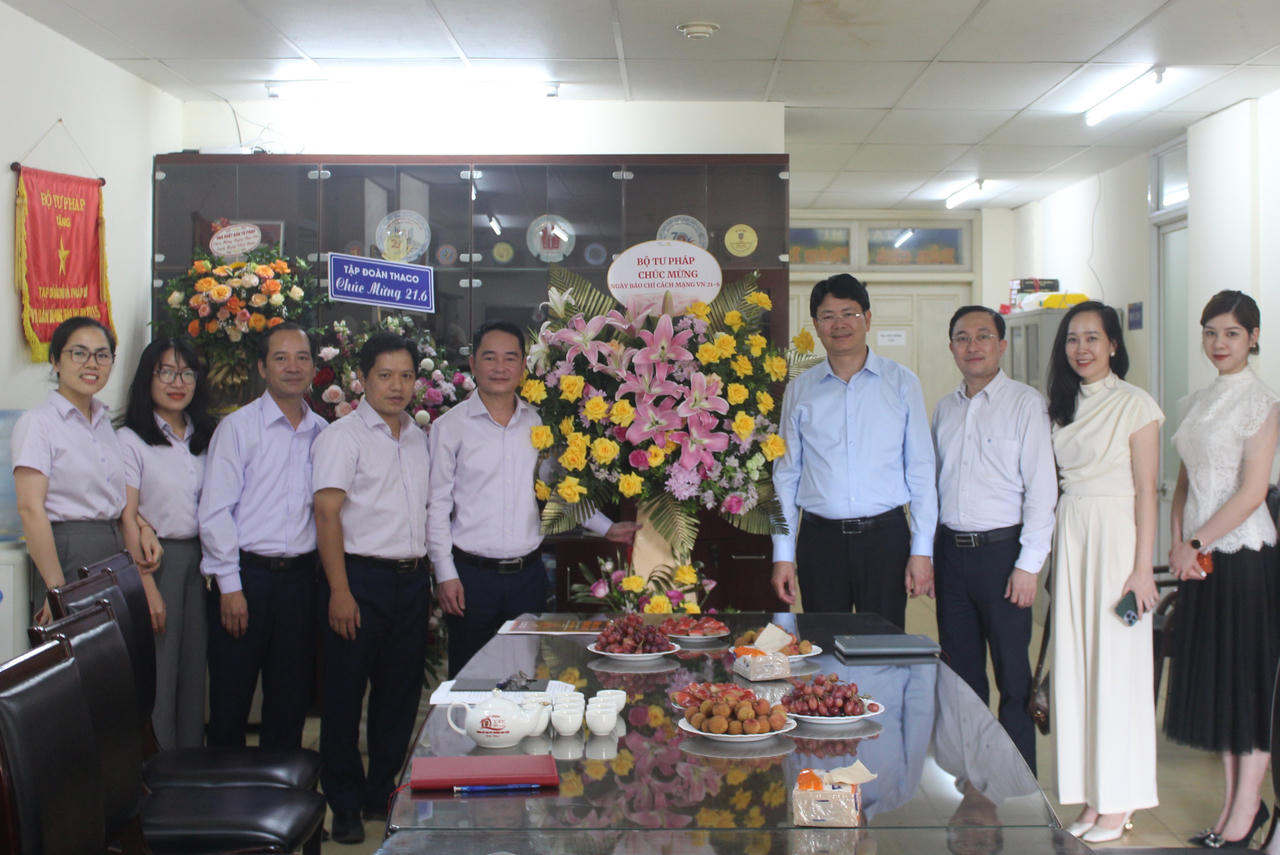 Tạp chí Dân chủ và Pháp luật: Những dấu ấn của chặng đường 45 năm