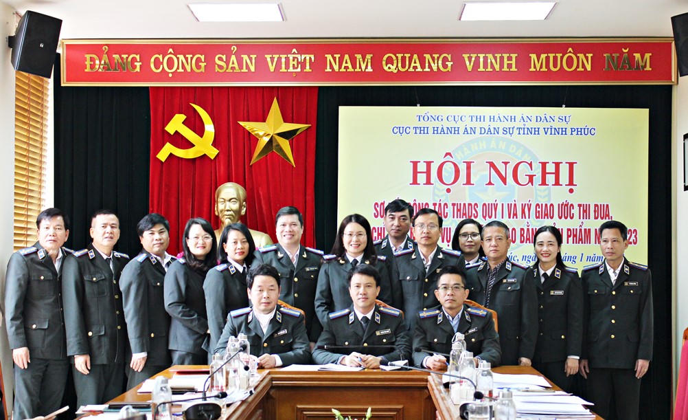 Cục THADS Vĩnh Phúc giao chỉ tiêu nhiệm vụ cho lãnh đạo bằng sản phẩm