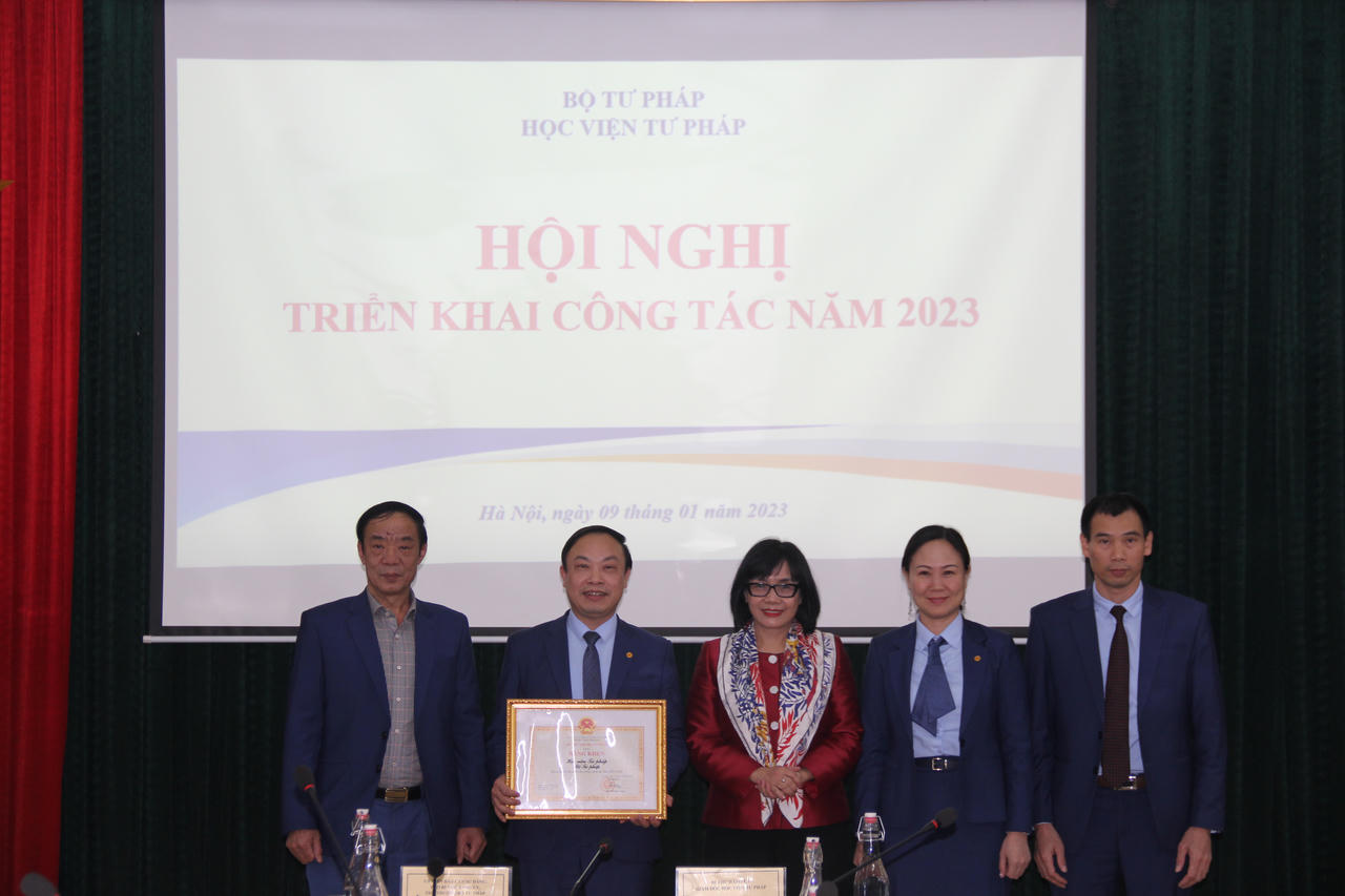 Học viện Tư pháp: Cần tiếp tục có những định hướng, giải pháp đột phá, quyết liệt trong công tác đào tạo các chức danh tư pháp, bổ trợ tư pháp