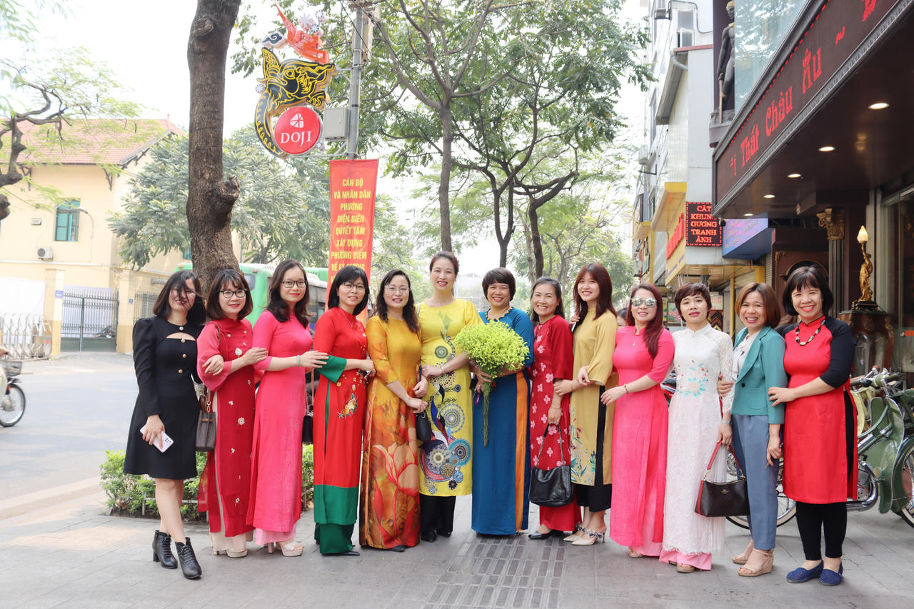 Bộ Tư pháp: Sôi nổi hưởng ứng "Tuần lễ áo dài" năm 2023 