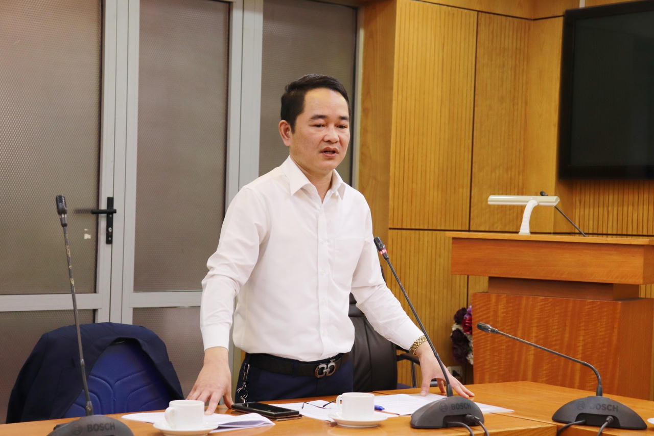 Đổi mới nội dung, hình thức ấn phẩm để thể hiện rõ bản sắc của Báo Pháp luật Việt Nam