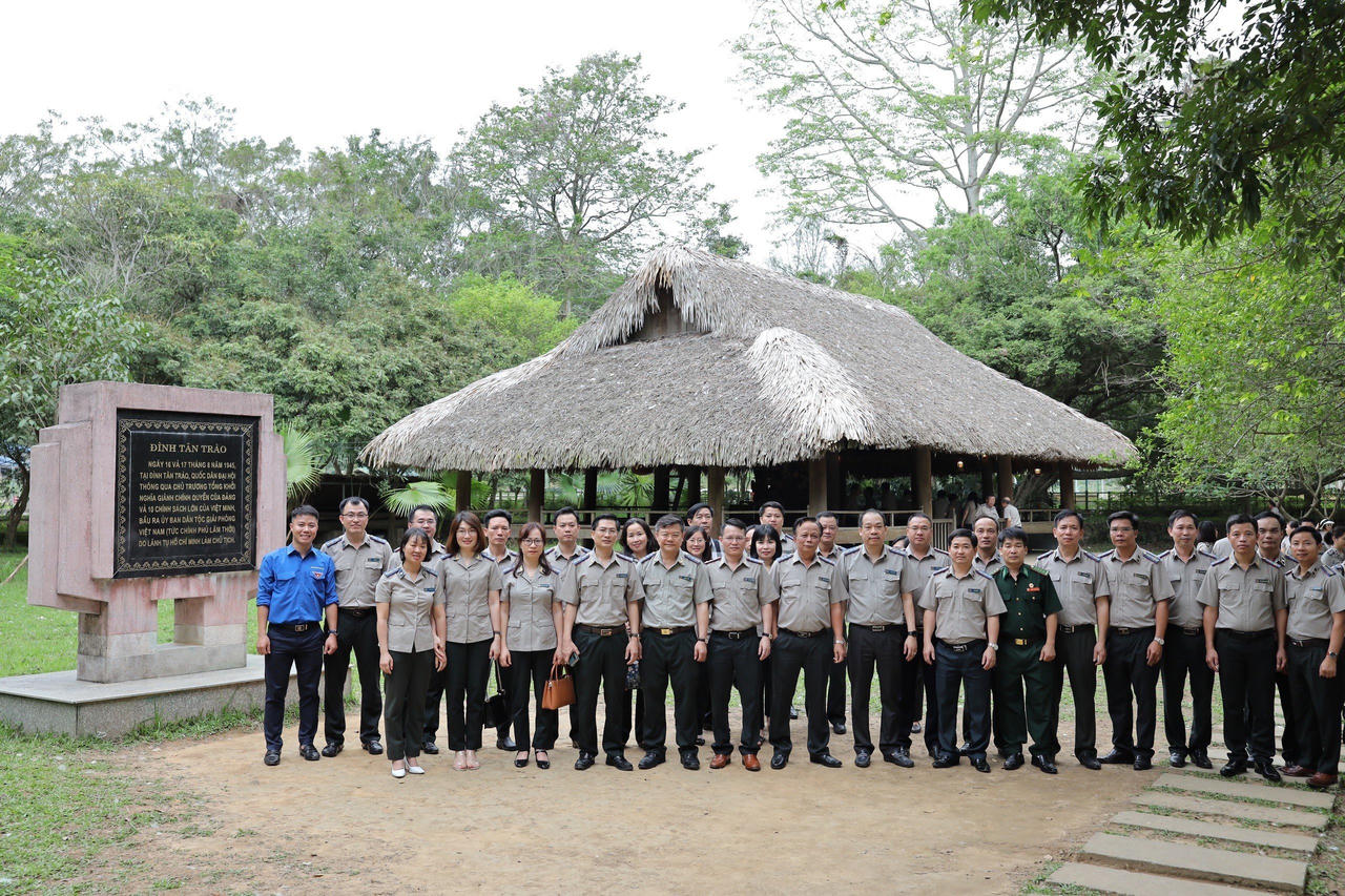 TP.Hồ Chí Minh: Cục Thi hành án dân sự tổ chức "Về nguồn"