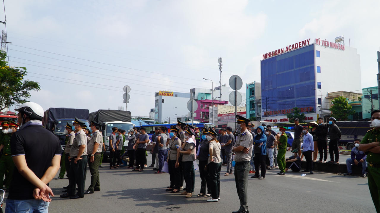 TP.HCM: Cưỡng chế buộc giao trả đất cho người được thi hành án