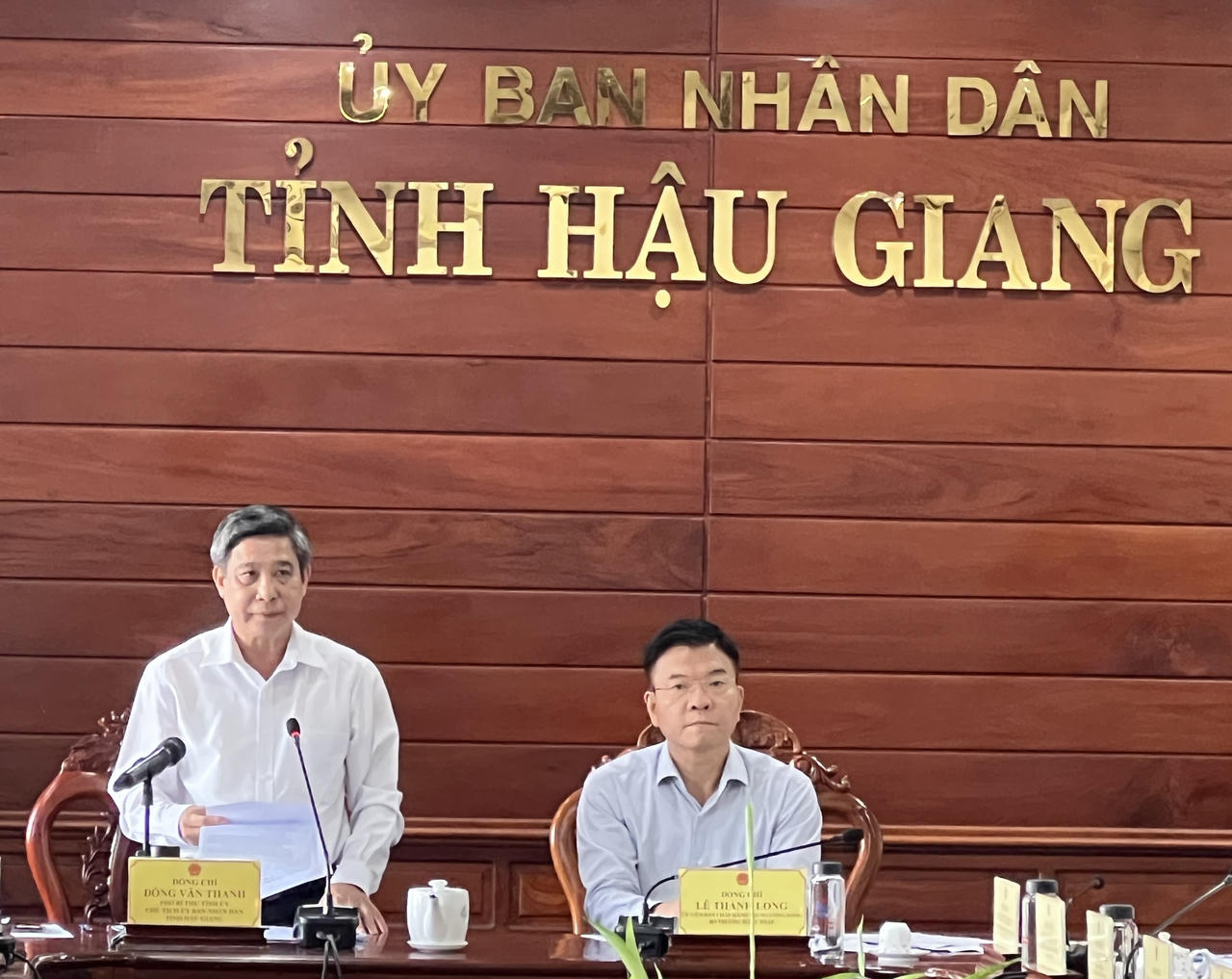 Bộ trưởng Lê Thành Long làm việc với lãnh đạo tỉnh Hậu Giang