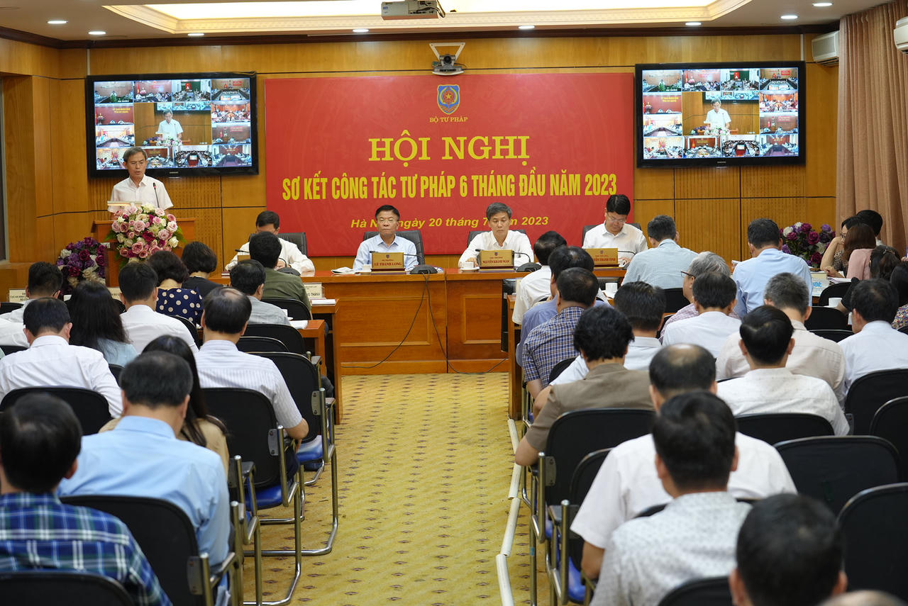 Tăng cường kỷ luật, kỷ cương trong công tác xây dựng pháp luật