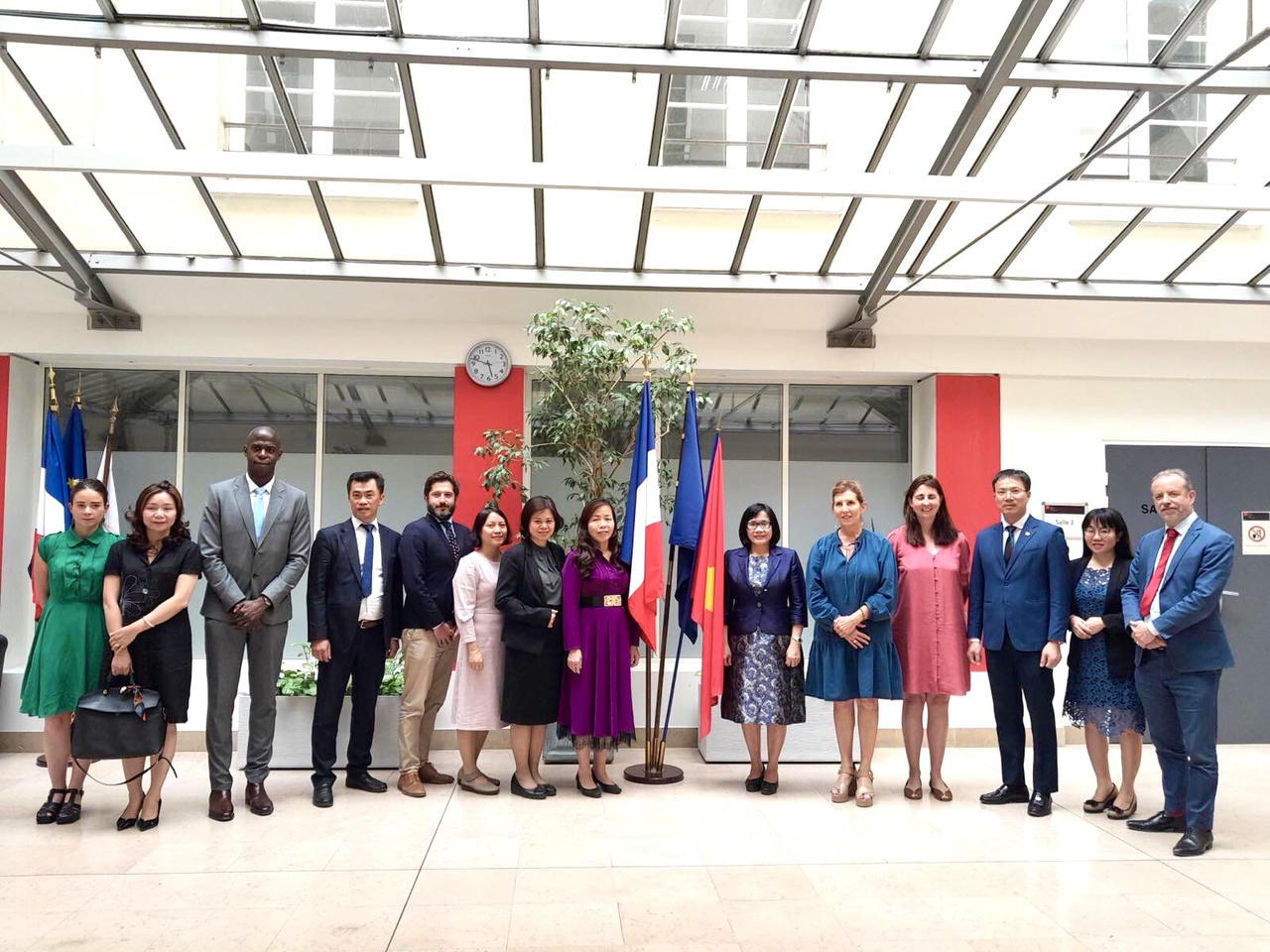 Thúc đẩy hợp tác đào tạo pháp luật giữa Trường Đại học Luật Hà Nội với các đối tác Cộng hòa Pháp