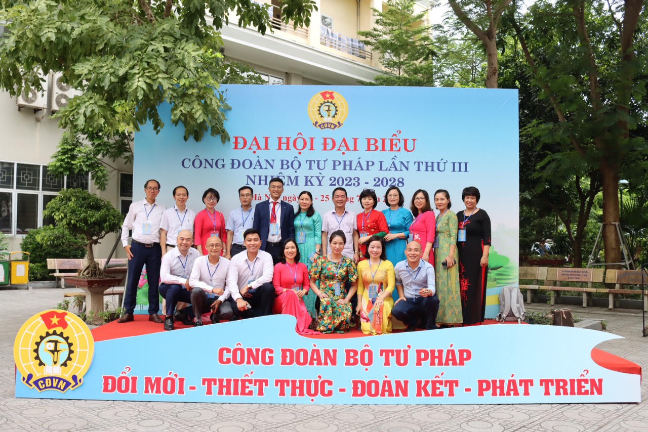 Khai mạc trọng thể phiên thứ nhất Đại hội đại biểu Công đoàn Bộ Tư pháp lần thứ III, nhiệm kỳ 2023-2028