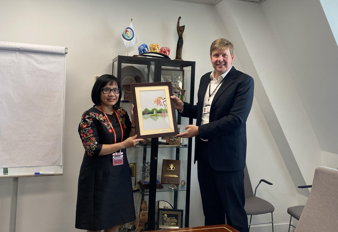 Tiếp tục thúc đẩy hơn nữa hợp tác pháp luật và tư pháp với các đối tác Vương quốc Anh