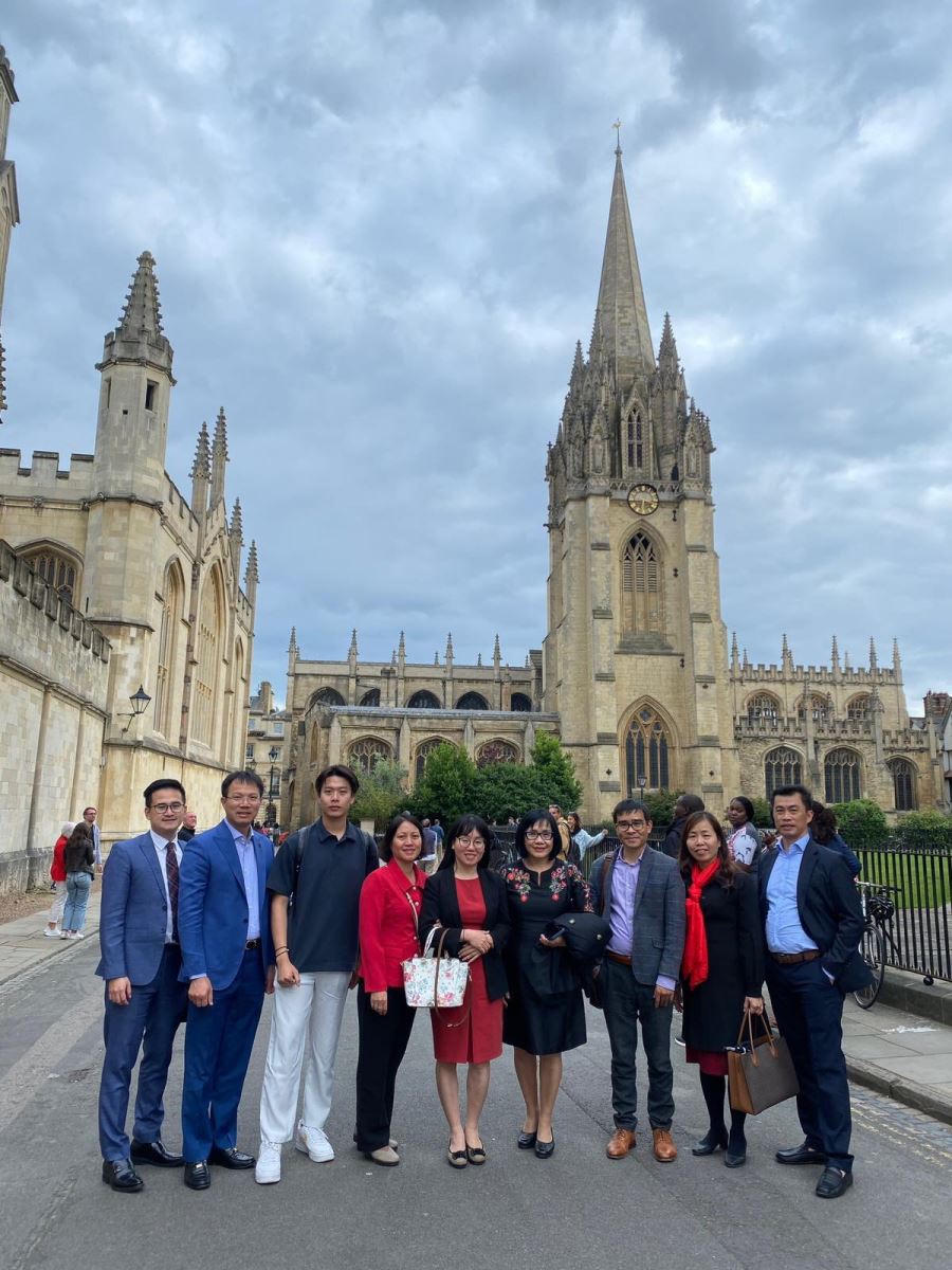 Cơ hội hợp tác với Khoa Luật, Đại học Oxford, Vương quốc Anh