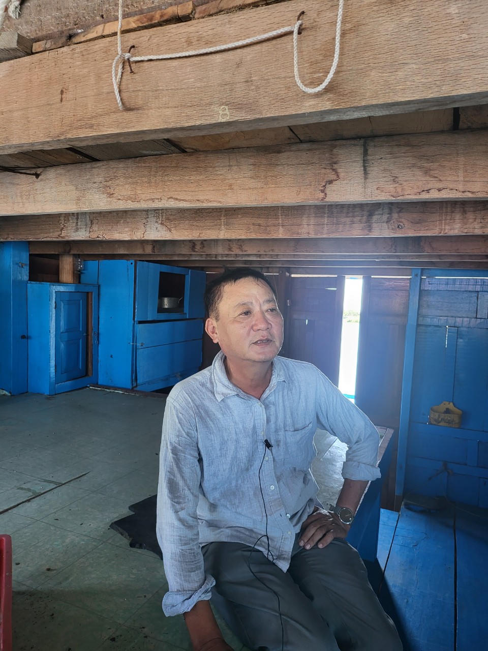 Bài 1: Tàu ngừng ra khơi, ngư dân khóc ròng