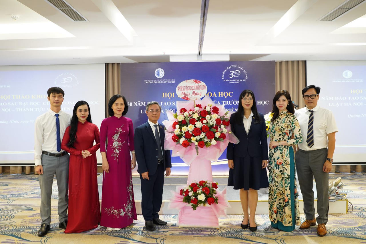 Hội thảo “30 năm đào tạo sau đại học của Trường Đại học Luật Hà Nội – Thành tựu và triển vọng”