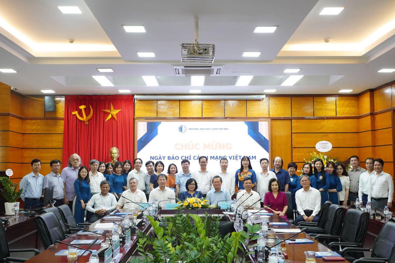 Trường Đại học Luật Hà Nội: Tiếp tục khẳng định vị thế dẫn đầu trong đào tạo luật ở Việt Nam