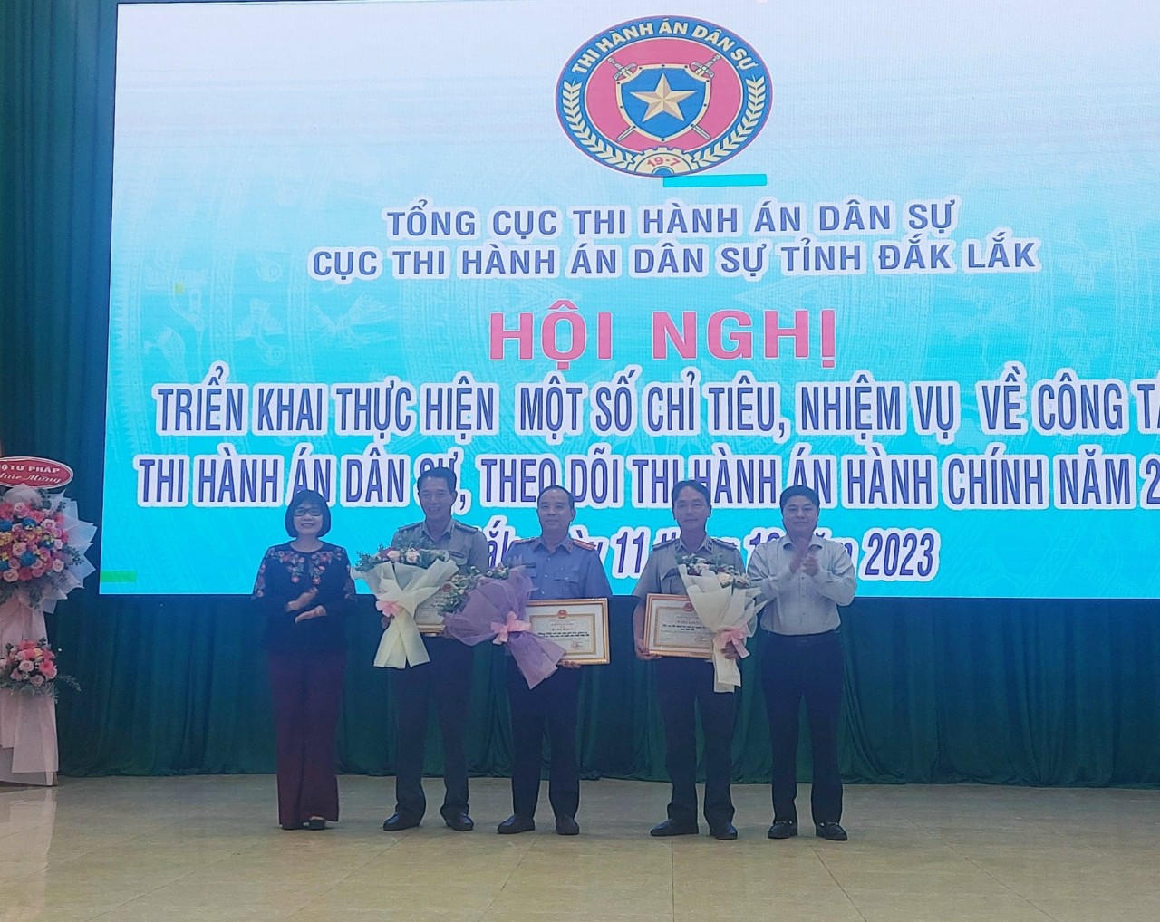 Thứ trưởng Đặng Hoàng Oanh: THADS Đắk Lắk cần tiếp tục tổ chức thi hành dứt điểm các vụ việc nổi cộm, phức tạp