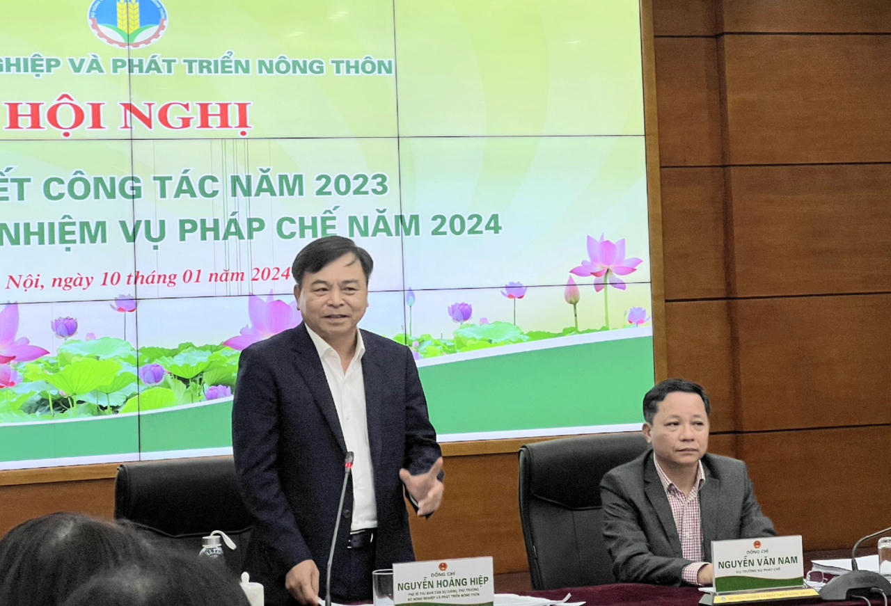 Pháp chế ngành Nông nghiệp: Dứt khoát không xin lùi thời hạn ban hành văn bản