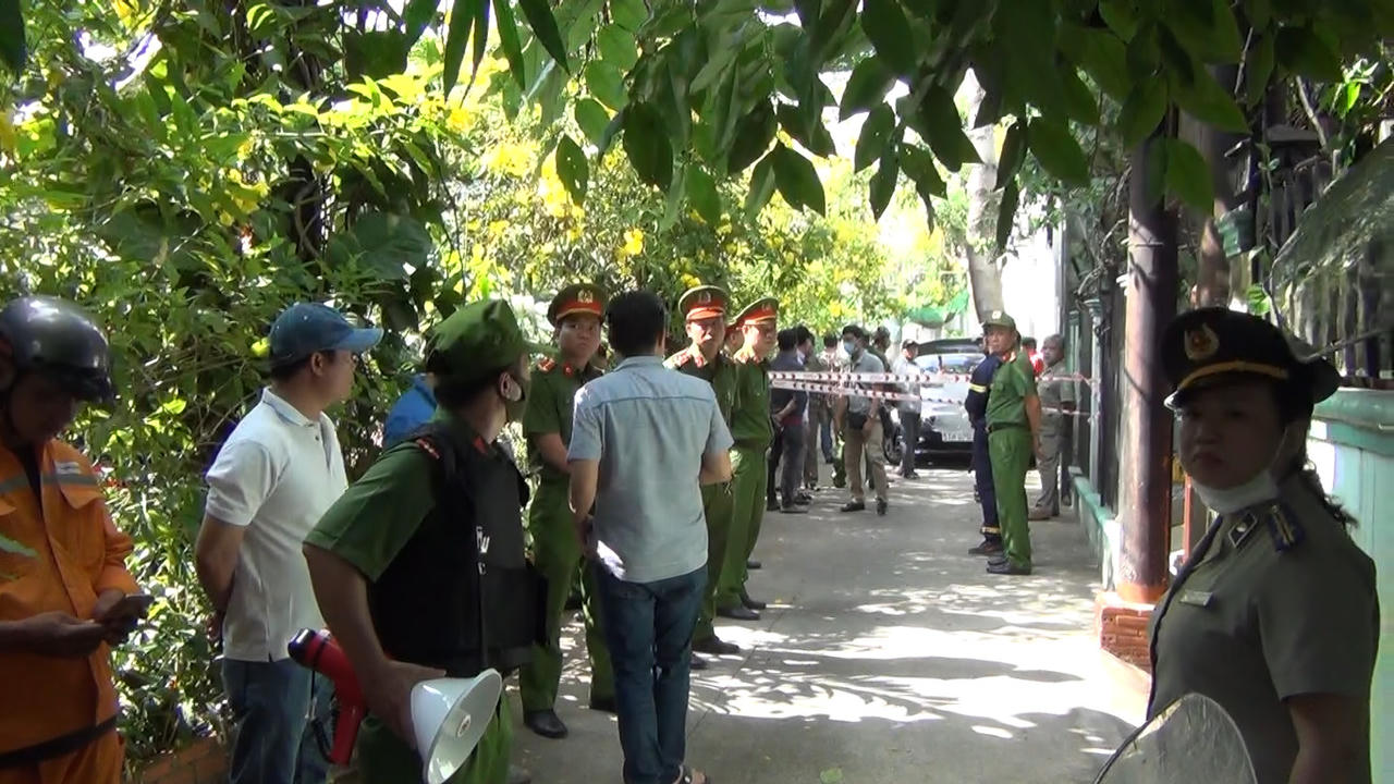 TP.Thủ Đức: Cưỡng chế bàn giao đất cho người được thi hành án